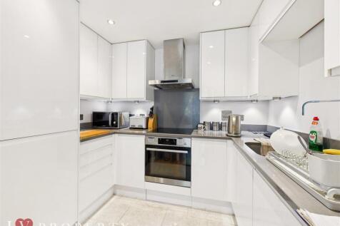 CAM05016G0-PR0109-ST