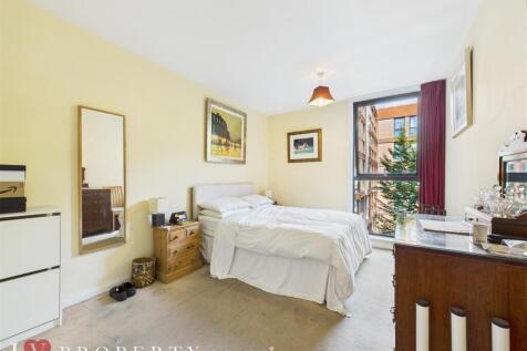 CAM05016G0-PR0109-ST