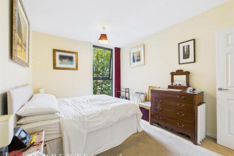 CAM05016G0-PR0109-ST