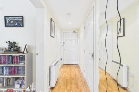 CAM05016G0-PR0109-ST