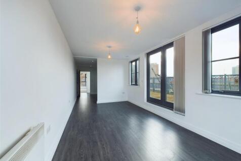 CAM05016G0-PR0006-ST