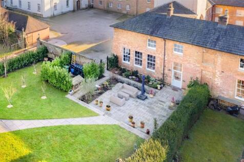 1 Apley Park Mews