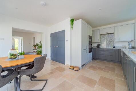 Living Kitchen