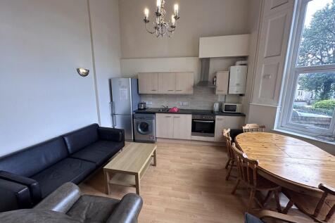 lounge kitchen