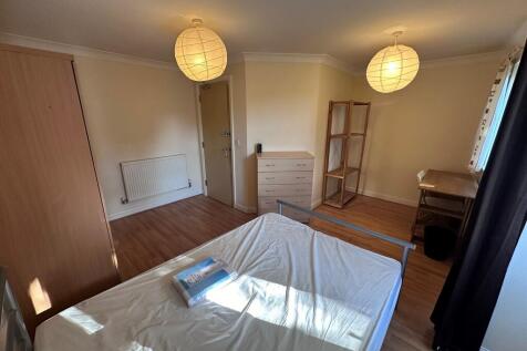 room 2 fffd 02