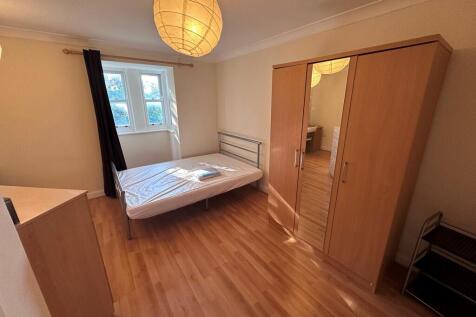 room 2 fffd 03