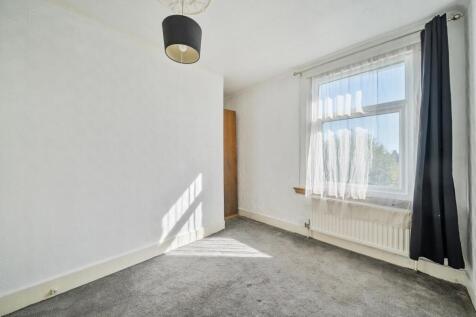 1363164-15-68e3bd0352796.jpg