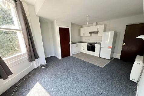 Living Room/Kitchen