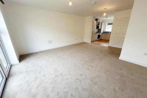 Sitting/Dining Room