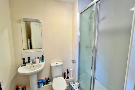 En Suite Shower Room