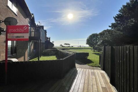 Front Decking Area