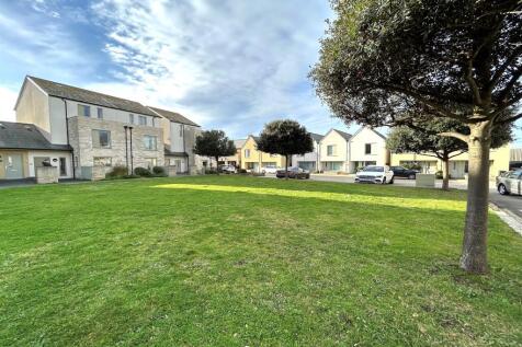 Communal Green