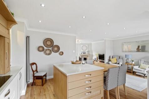 Kitchen / Dining / Family Room