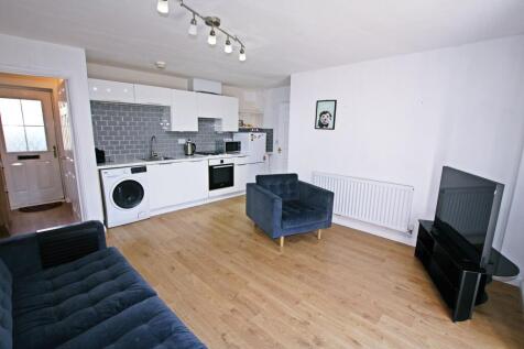 Lounge / Dining Room / Kitchen