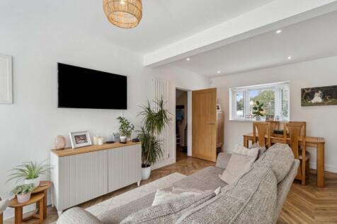 Dining / Family Room