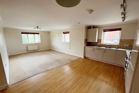 Living Room/Kitchen