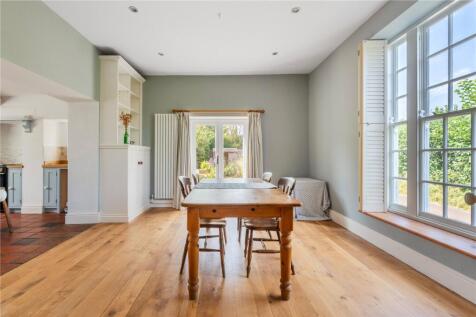 Breakfast Room