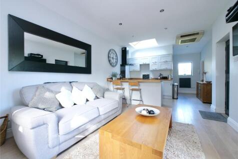 Kitchen/Living Room