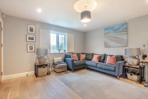Family Room/Bedroom