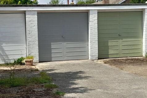 Ockley Way Garage...