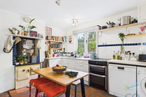 CAM01059G0-PR0319...