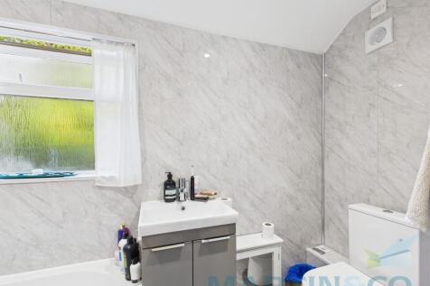 CAM01059G0-PR0319...