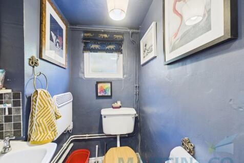 CAM01059G0-PR0319...