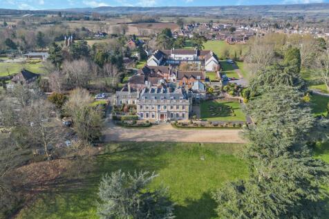Douces Manor