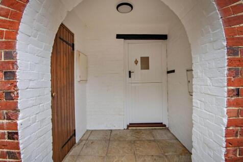 Cottage - Entrance
