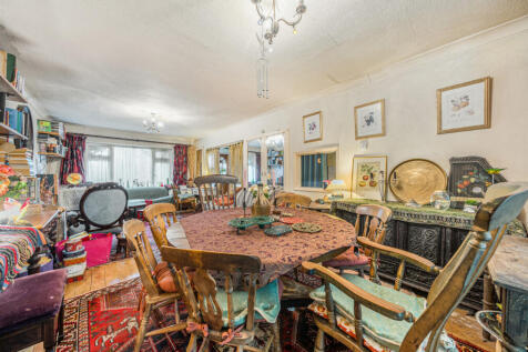 1369684-9-68f8a88...