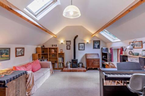 Sitting Room/ Bed 4