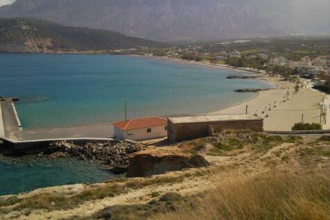 Village and beach of Pahia Ammos