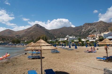 Sandy beach of Elounda