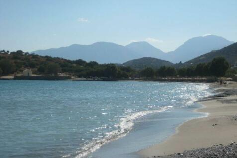 Beach in Istro / Kalo Chorio