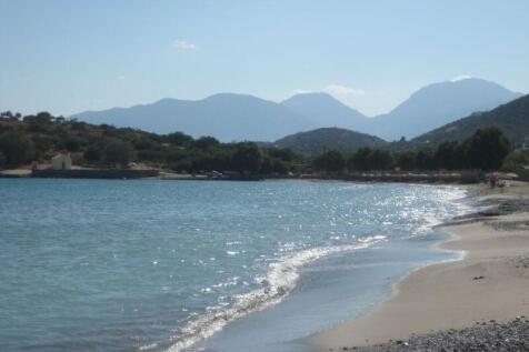 Beach in Istro / Kalo Chorio