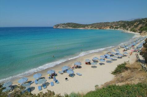 Nearby beach in Istron