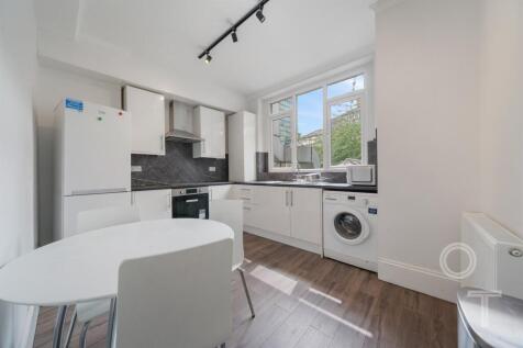  Kitchen (Main)