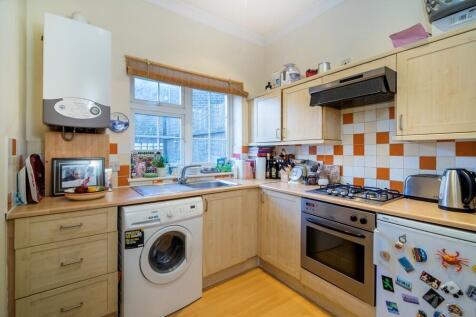 kitchen leighton roa