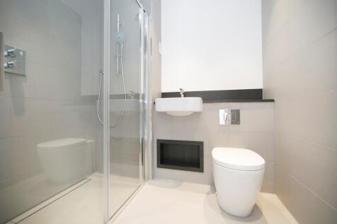 en-suite bathroom