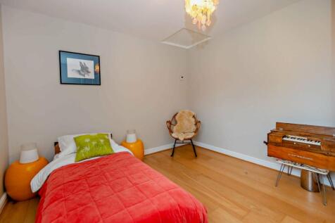 Cottage Bedroom