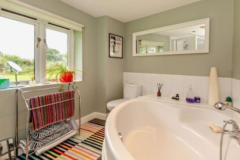 Cottage Bathroom