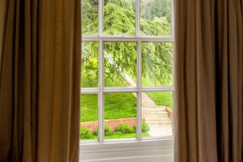 Sash Window