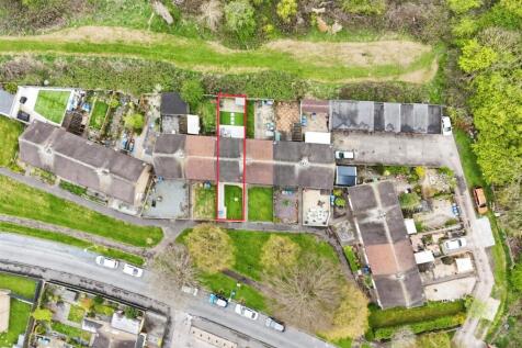 Aerial view of the property / land boundary