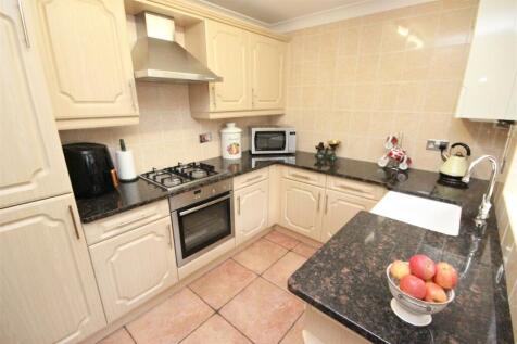 kitchen 1.JPG