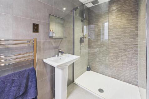 En-suite shower room