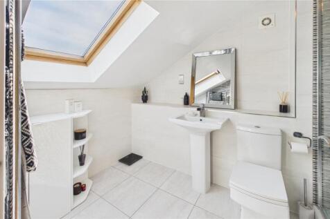 En-suite shower room