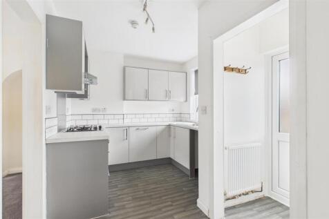 kitchen 2.jpg