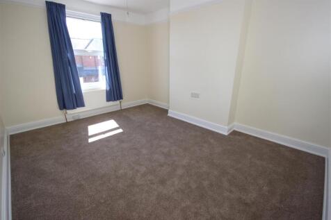 Bedroom 4.JPG