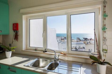 Villa with panoramic sea views and terraces