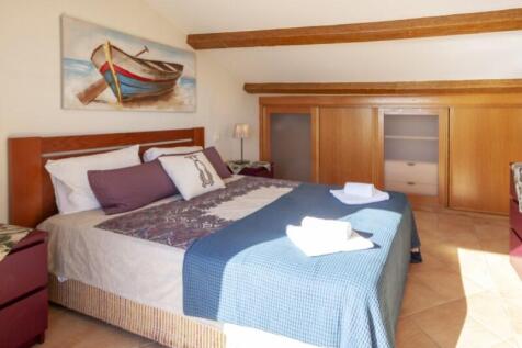 Villa with panoramic sea views and terraces